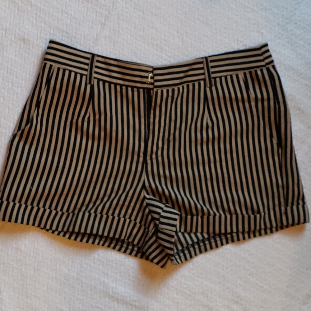 Forever 21 shorts